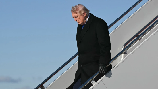 特朗普霍尔木兹海峡最后期限临近,美伊均未支持45天停火提议