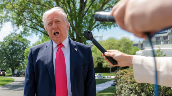 特朗普称汽油价格“并不高” 经济支持率跌至任期新低