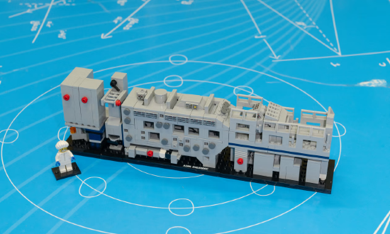 这台价值4亿美元的机器，催生了全球最抢手的乐高套装